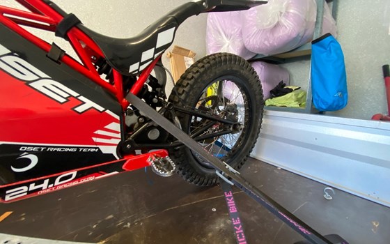 Gebrauchtmotorrad Oset 24.0 Racing - Bild 2 Gebrauchtmotorrad Oset 24.0 Racing - Bild 2