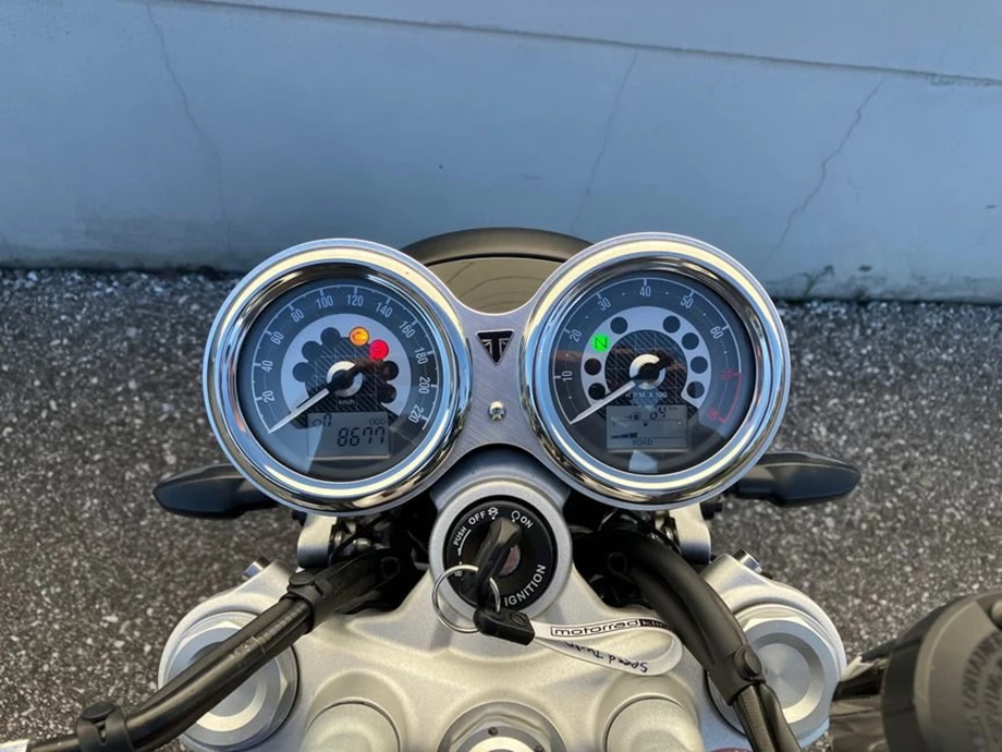 Angebot Triumph Speed Twin 1200 Bild 11: Angebot Triumph Speed Twin 1200