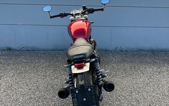 Gebrauchtmotorrad Triumph Speed Twin 1200 - Bild 6 Gebrauchtmotorrad Triumph Speed Twin 1200 - Bild 6