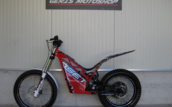 Gebrauchtmotorrad Oset 24.0 Racing - Bild 2 Gebrauchtmotorrad Oset 24.0 Racing - Bild 2