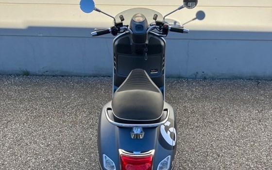 Gebrauchtmotorrad Vespa GTV Sei Giorni 300hpe - Bild 6 Gebrauchtmotorrad Vespa GTV Sei Giorni 300hpe - Bild 6