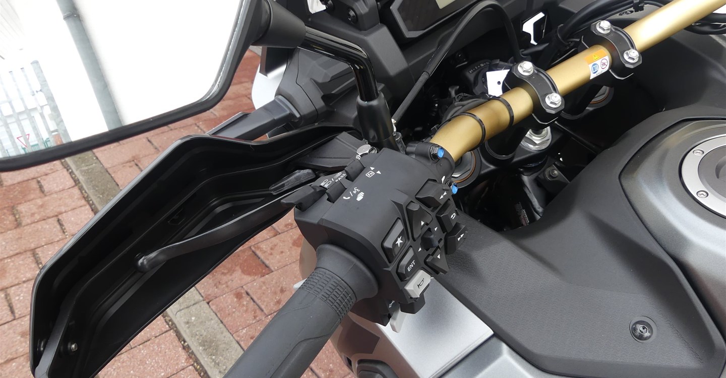 Offer Honda CRF1100L Africa Twin Adventure Sports DCT