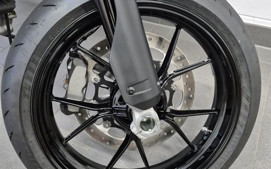 Gebrauchtmotorrad Ducati Hypermotard 698 Mono - Bild 5