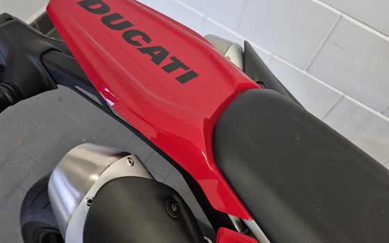 Gebrauchtmotorrad Ducati Hypermotard 698 Mono - Bild 8