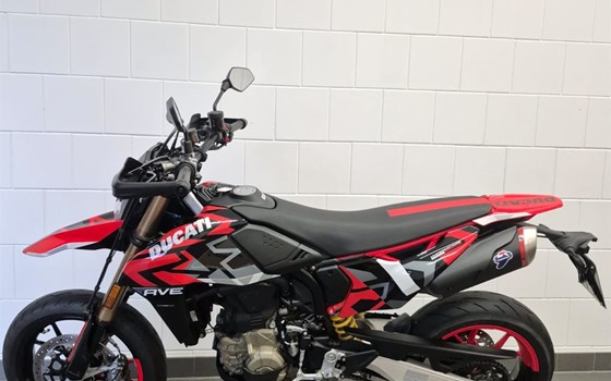 Gebrauchtmotorrad Ducati Hypermotard 698 Mono RVE - Bild 11