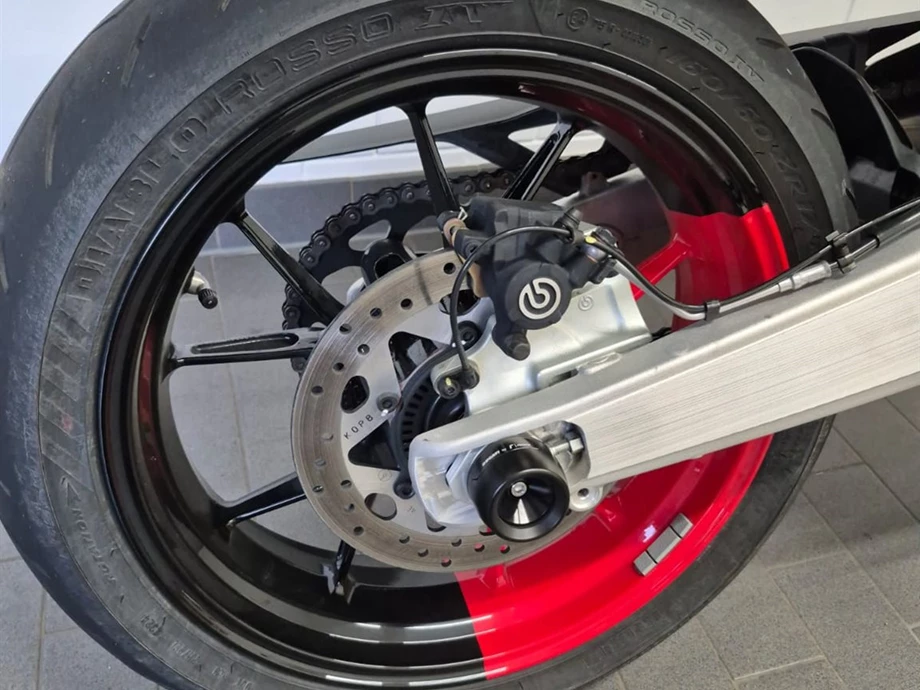 Angebot Ducati Hypermotard 698 Mono RVE Bild 10: Angebot Ducati Hypermotard 698 Mono RVE