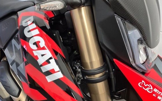 Gebrauchtmotorrad Ducati Hypermotard 698 Mono RVE - Bild 4