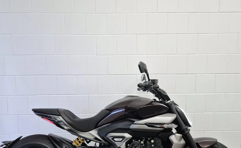 Angebot Ducati XDiavel Bild 1: Angebot Ducati XDiavel