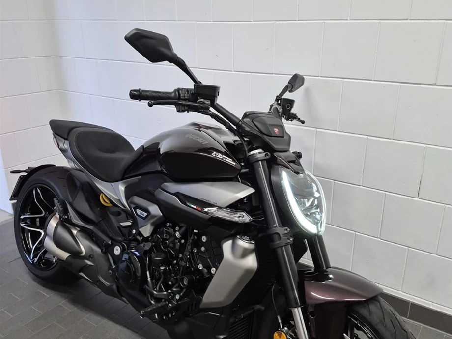 Angebot Ducati XDiavel Bild 2: Angebot Ducati XDiavel