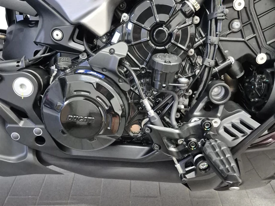 Angebot Ducati XDiavel Bild 10: Angebot Ducati XDiavel