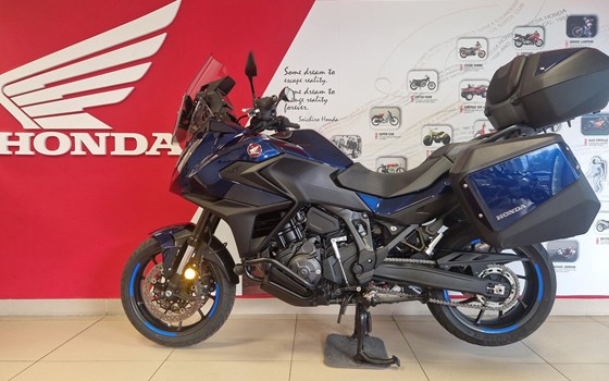 Gebrauchtmotorrad Honda NT1100 - Bild 1 Gebrauchtmotorrad Honda NT1100 - Bild 1