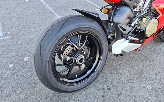 Gebrauchtmotorrad Ducati Panigale V4 S - Bild 3 Gebrauchtmotorrad Ducati Panigale V4 S - Bild 3