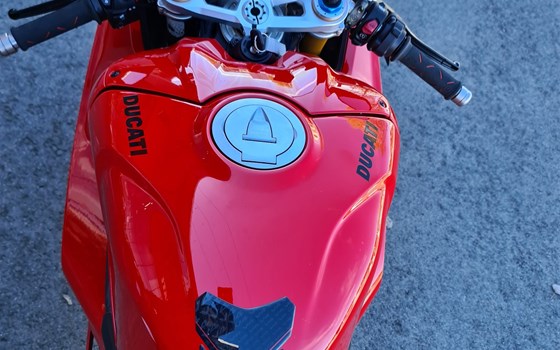Gebrauchtmotorrad Ducati Panigale V4 S - Bild 7 Gebrauchtmotorrad Ducati Panigale V4 S - Bild 7