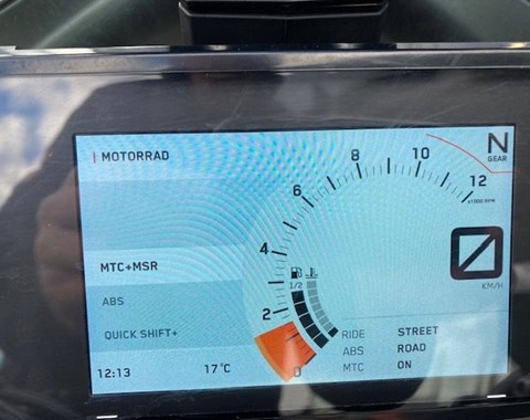 zum Vergrössern bitte anklicken!