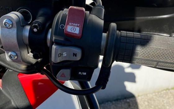 Gebrauchtmotorrad Honda CRF1000L Africa Twin DCT - Bild 16 Gebrauchtmotorrad Honda CRF1000L Africa Twin DCT - Bild 16