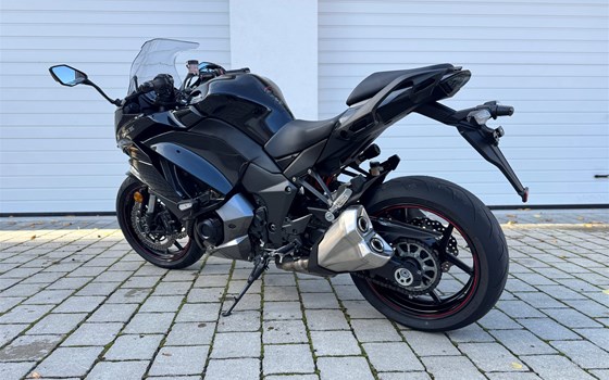 Gebrauchtmotorrad Kawasaki Z1000SX - Bild 4