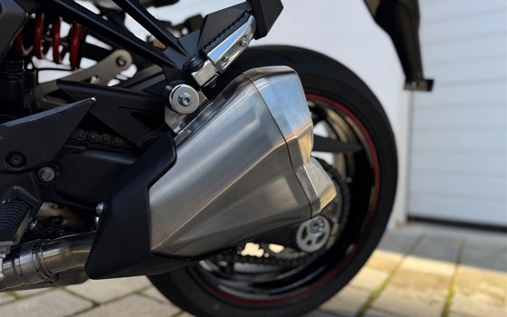 Gebrauchtmotorrad Kawasaki Z1000SX - Bild 7