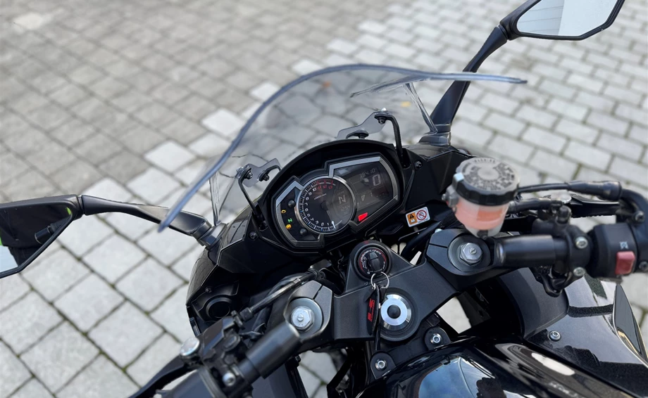 Angebot Kawasaki Z1000SX Bild 8: Angebot Kawasaki Z1000SX