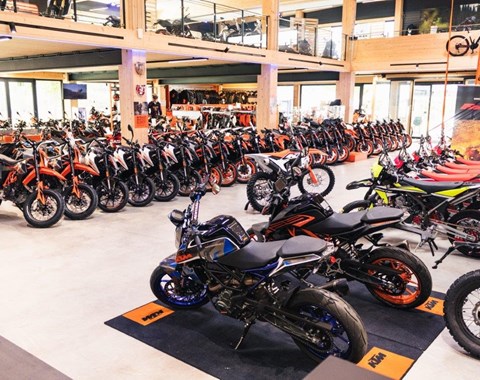 zum Vergrössern bitte anklicken!