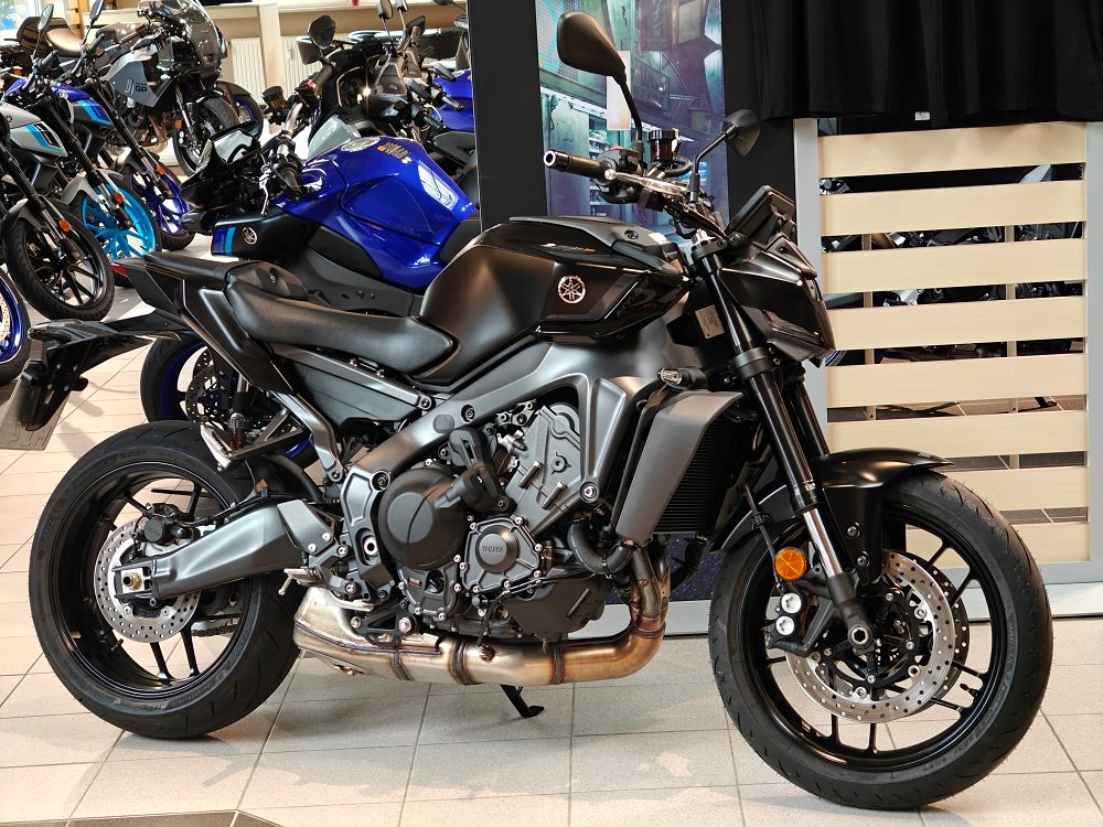 Yamaha MT-09 Y-AMT 35kW