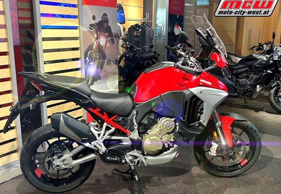Ducati Multistrada V4 S