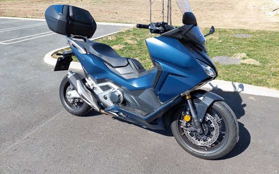 Gebrauchtmotorrad Honda Forza 750 - Bild 1