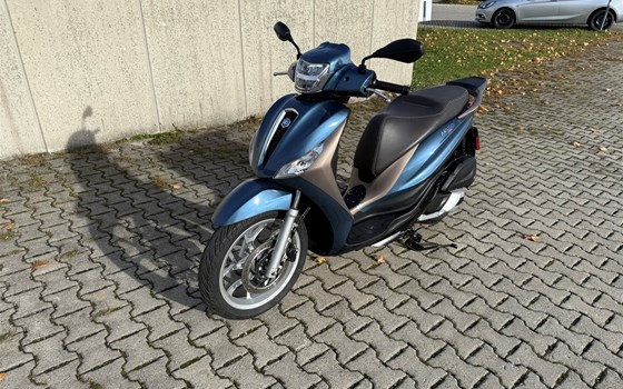 Gebrauchtmotorrad Piaggio Medley 125 - Bild 2