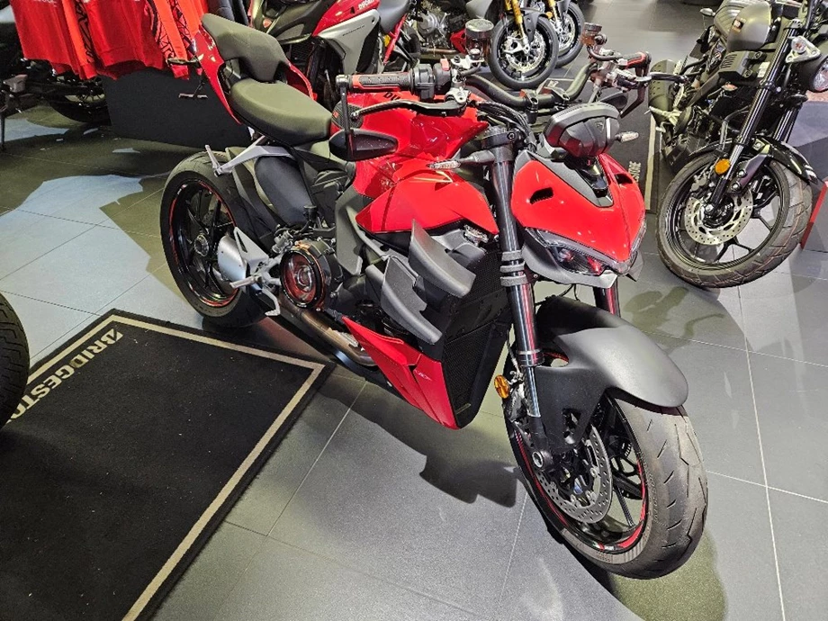 Angebot Ducati Streetfighter V2 Bild 2: Angebot Ducati Streetfighter V2