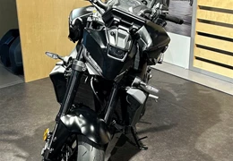 Neumotorrad Yamaha MT-09 Y-AMT Neumotorrad Yamaha MT-09 Y-AMT