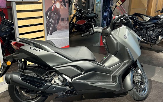 Neufahrzeug Yamaha XMAX 300 - Bild 4 Neufahrzeug Yamaha XMAX 300 - Bild 4