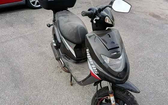 Gebrauchtmotorrad TGB Tapo RS - Bild 2 Gebrauchtmotorrad TGB Tapo RS - Bild 2