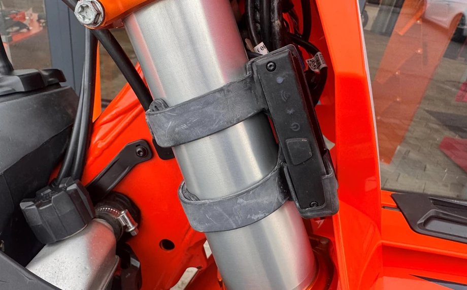 Angebot KTM 450 SX-F Factory Edition Bild 11: Angebot KTM 450 SX-F Factory Edition