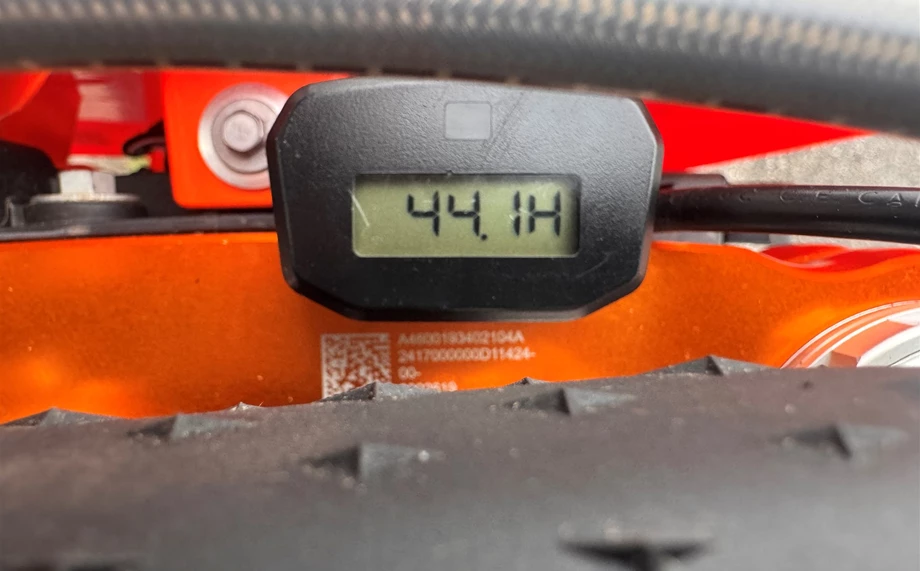 Angebot KTM 450 SX-F Factory Edition Bild 12: Angebot KTM 450 SX-F Factory Edition