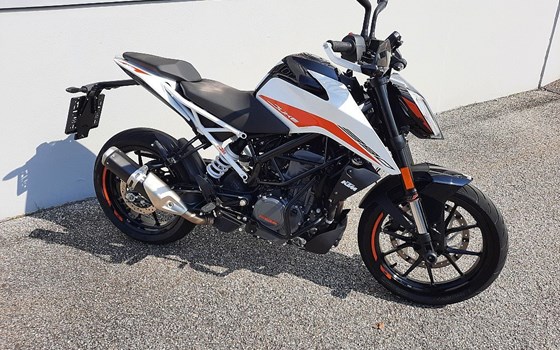 Gebrauchtmotorrad KTM 390 Duke - Bild 2 Gebrauchtmotorrad KTM 390 Duke - Bild 2