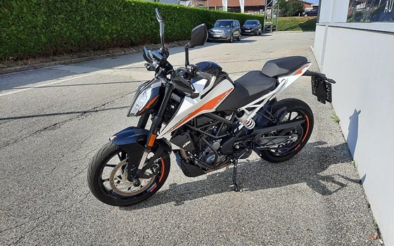 Gebrauchtmotorrad KTM 390 Duke - Bild 4 Gebrauchtmotorrad KTM 390 Duke - Bild 4