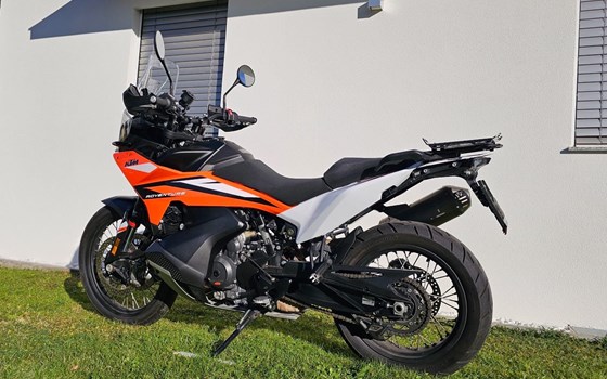 Gebrauchtmotorrad KTM 890 Adventure - Bild 3 Gebrauchtmotorrad KTM 890 Adventure - Bild 3