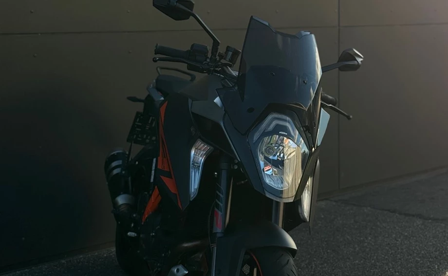 Angebot KTM 1290 Super Duke GT Bild 3: Angebot KTM 1290 Super Duke GT