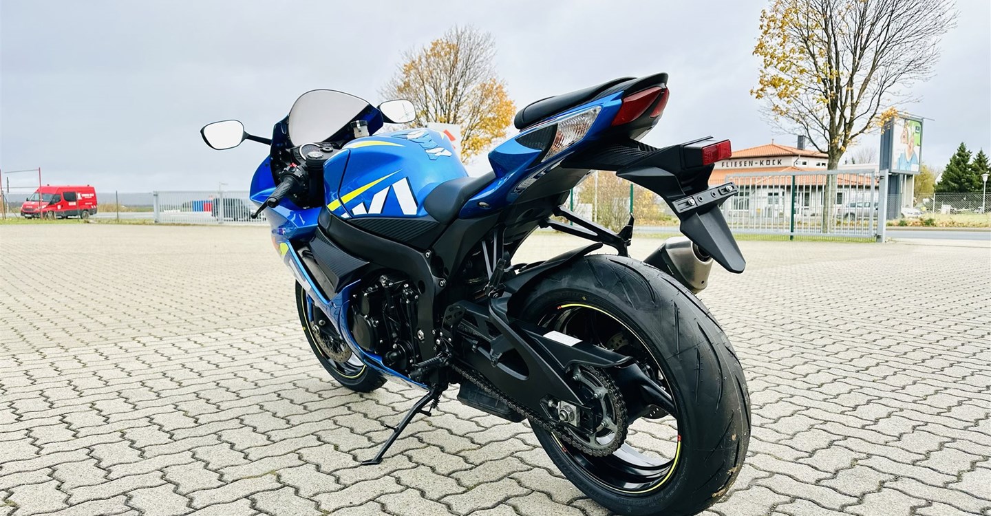 Zum Vergrößern bitte anklicken! Angebot Suzuki GSX-R 600