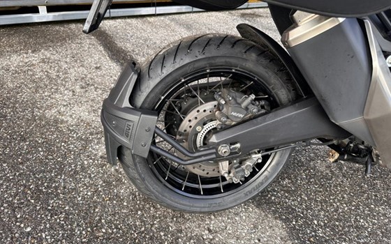 Gebrauchtmotorrad Honda X-ADV - Bild 6 Gebrauchtmotorrad Honda X-ADV - Bild 6