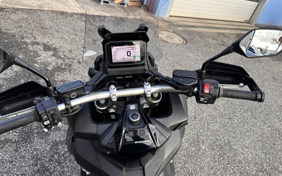 Gebrauchtmotorrad Honda X-ADV - Bild 9 Gebrauchtmotorrad Honda X-ADV - Bild 9