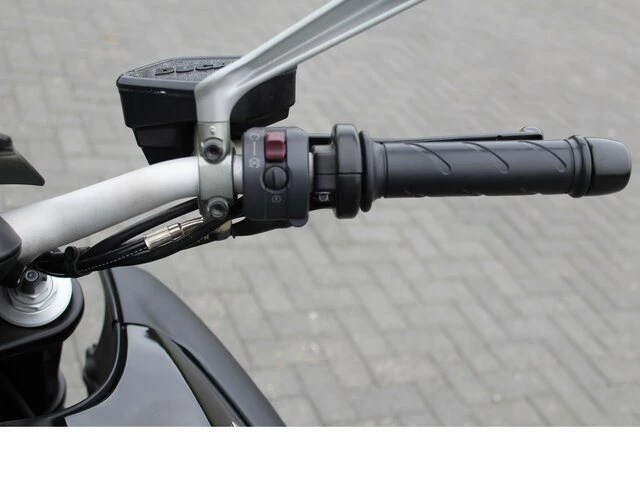 Offer Ducati Diavel AMG Bild 14: Offer Ducati Diavel AMG