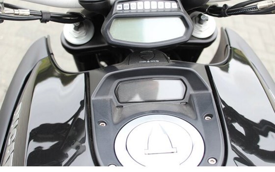 Gebrauchtmotorrad Ducati Diavel AMG - Bild 15