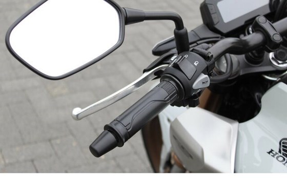 Gebrauchtmotorrad Honda CB125R - Bild 13