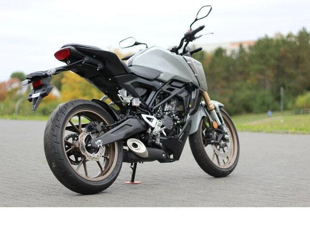 Offer Honda CB125R Bild 17: Offer Honda CB125R