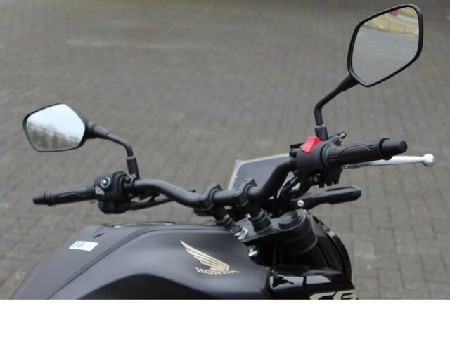 Offer Honda CB125R Bild 11: Offer Honda CB125R