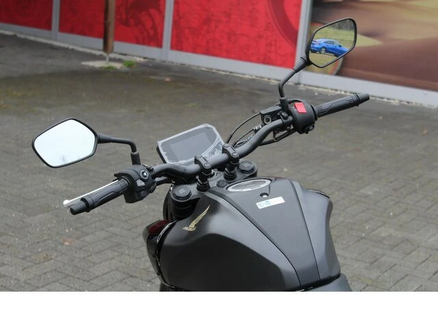 Offer Honda CB125R Bild 7: Offer Honda CB125R