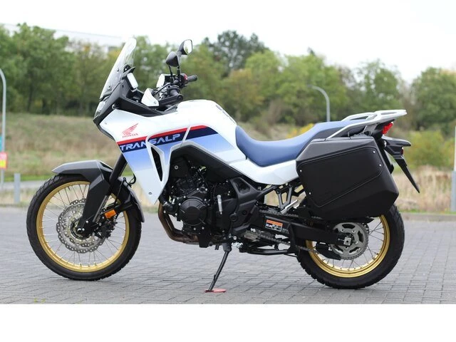 Offer Honda XL750 Transalp Bild 4: Offer Honda XL750 Transalp