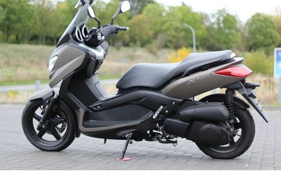 Gebrauchtmotorrad Yamaha X-Max 250 - Bild 4
