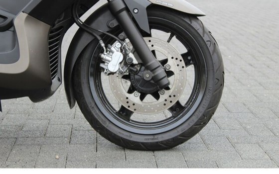 Gebrauchtmotorrad Yamaha X-Max 250 - Bild 6