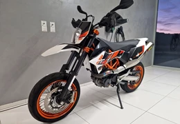 Gebrauchte KTM 690 SMC R Gebrauchte KTM 690 SMC R